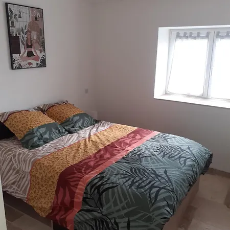 Maison Dans Le Perigord بيت للعطل